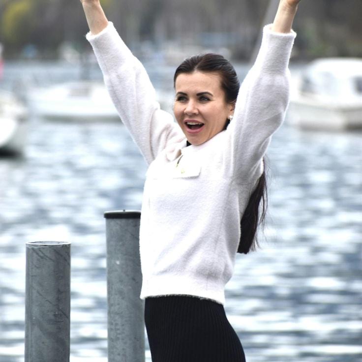 Portrait of Nova Ardent, group coordinator and fusion cooking expert